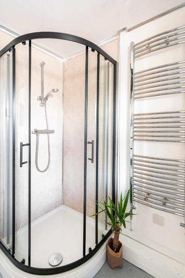 Lovely 1-Bedroom Property With Balcony In West End Glasgow Zewnętrze zdjęcie